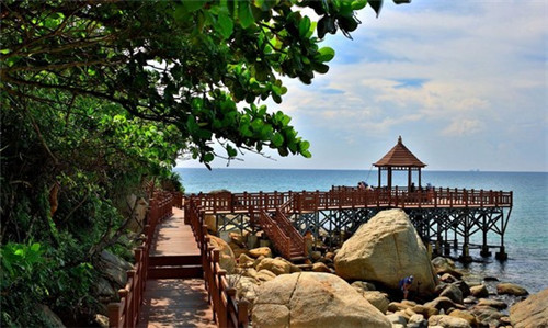 萬殿壹煲酸菜鱼