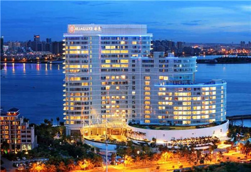 1.论述房地产估价四大原则在三大基本（房地产估价的三大基本方法是）